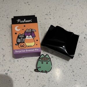 Zombie Pusheen Enamel Pin